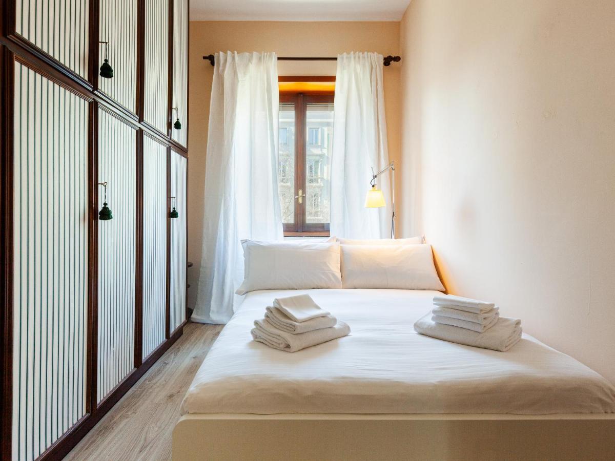 Easyhomes - Premuda Milan Luaran gambar